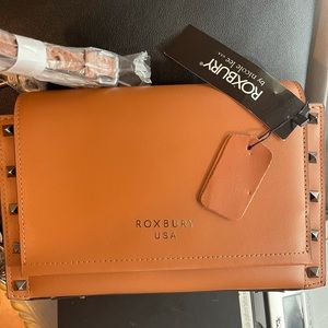 Roxbury Brown Leather Cross Body